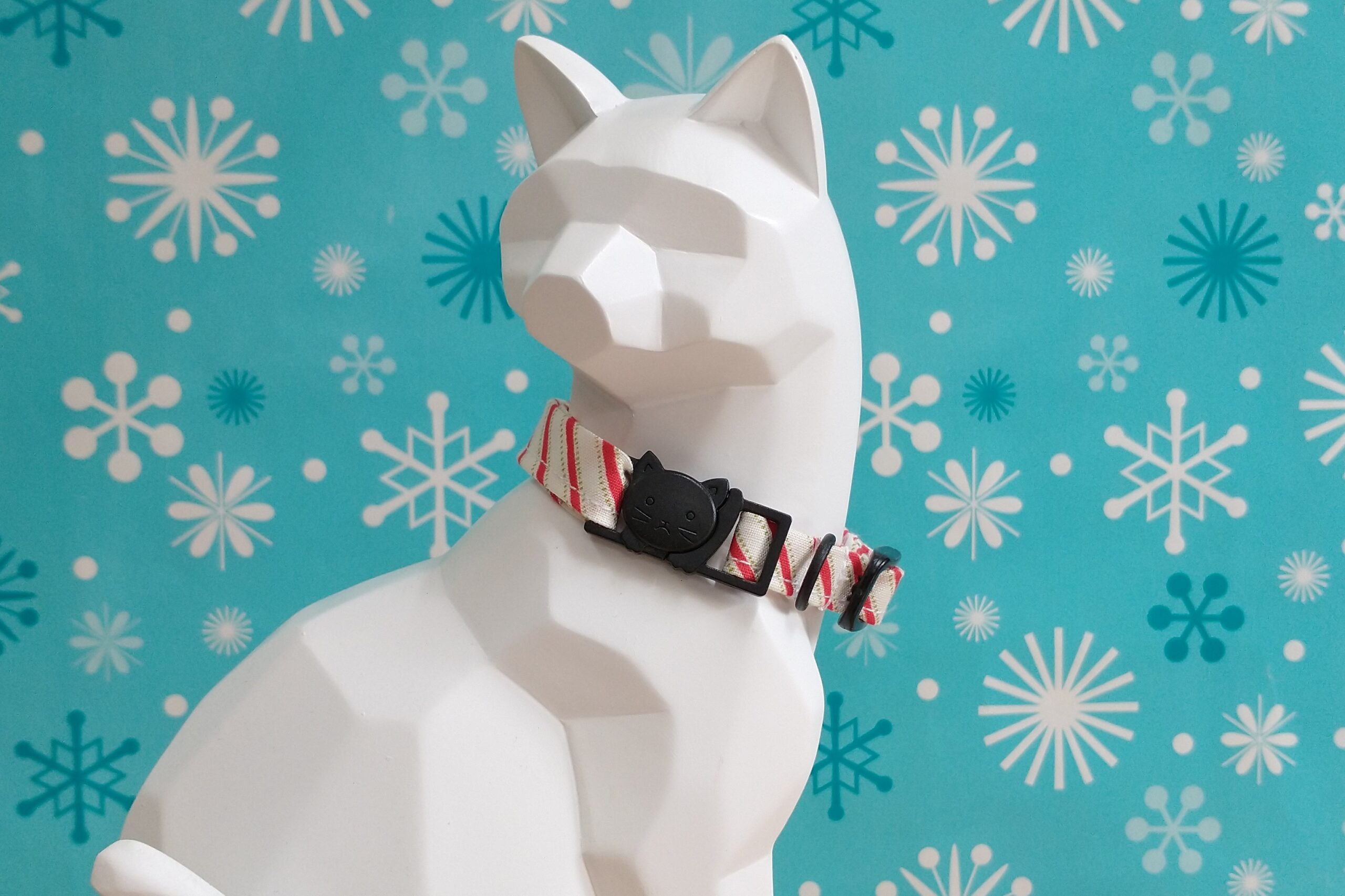 Christmas Cat Collar - Classic Candy Cane - Image 2