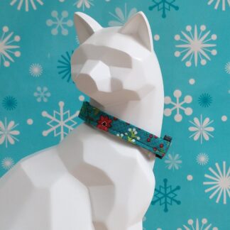 Christmas Cat Collar - Christmas Floral on Blue