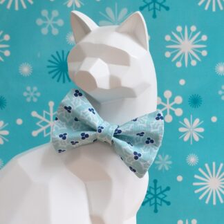 Christmas Cat Bow Tie and Collar - Holly in Blue