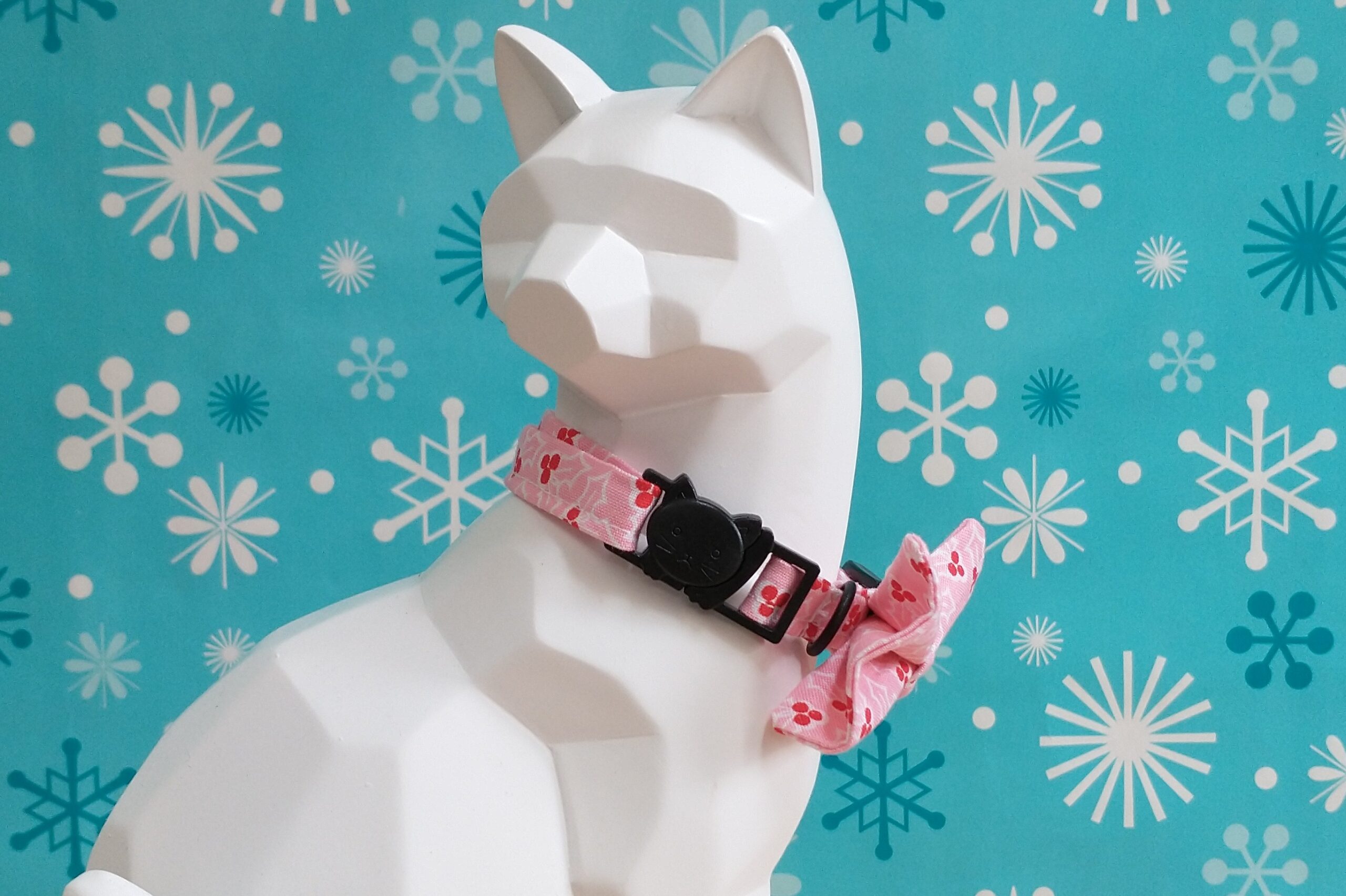 Christmas Cat Bow Tie and Collar - Holly in Pink - Image 2