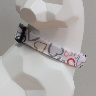 Valentine's Day Kitten Collar - Assorted Hearts on White
