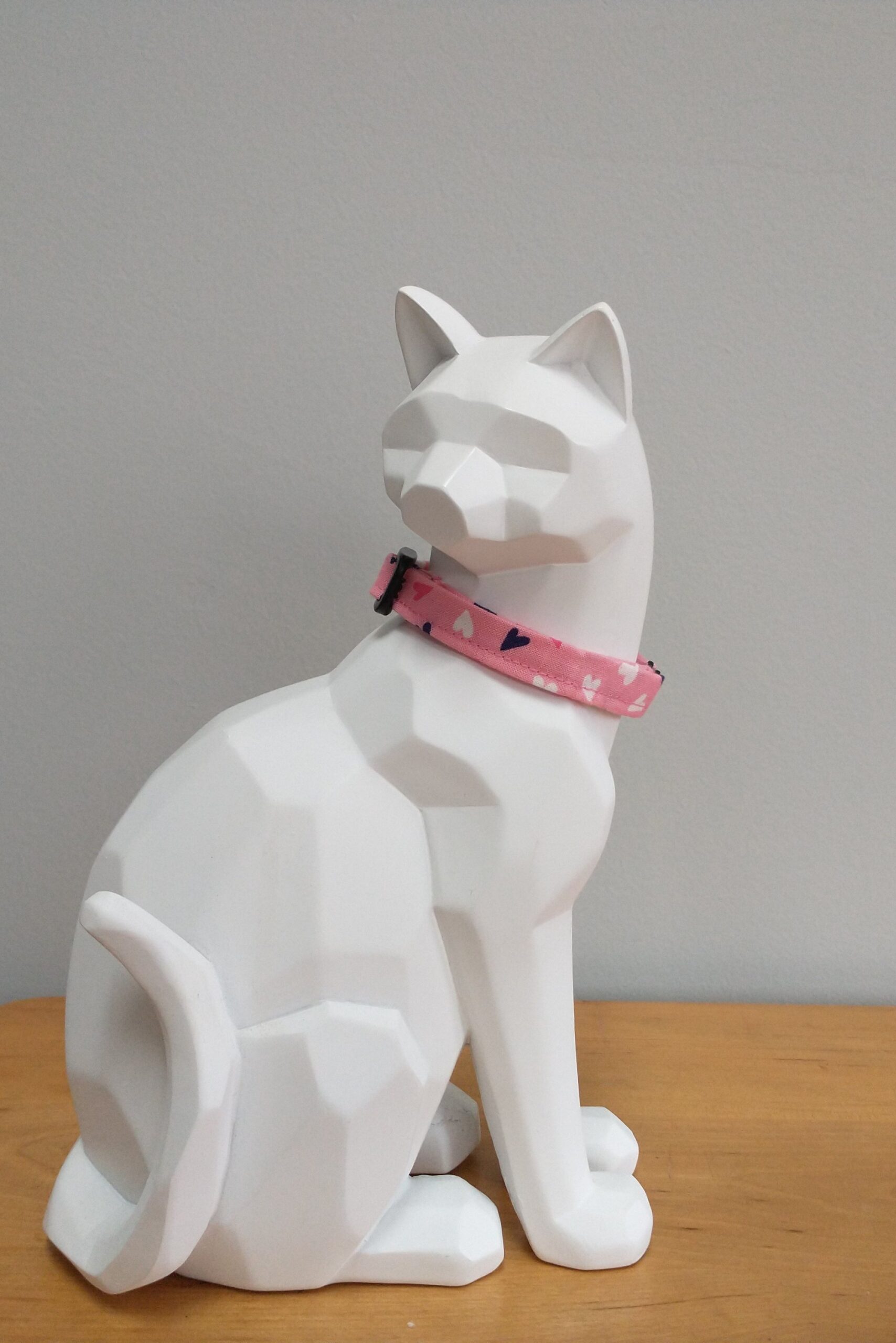 Valentine's Day Kitten Collar - Hearts on Pink - Image 3