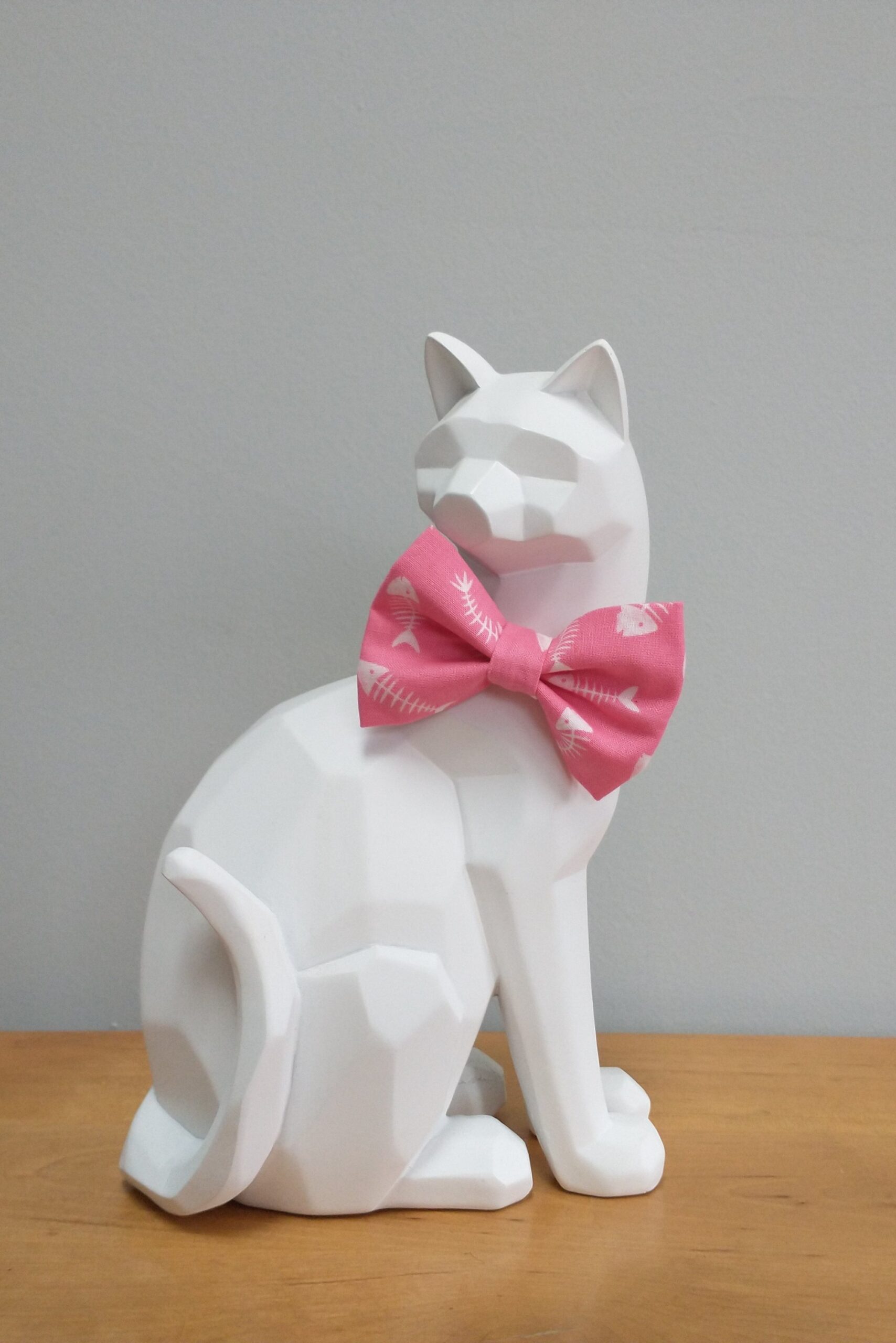 Cat Bow Tie and Collar - Pink Fish Bones - Image 3