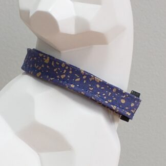 Cat Collar - Gold Geometric on Blue