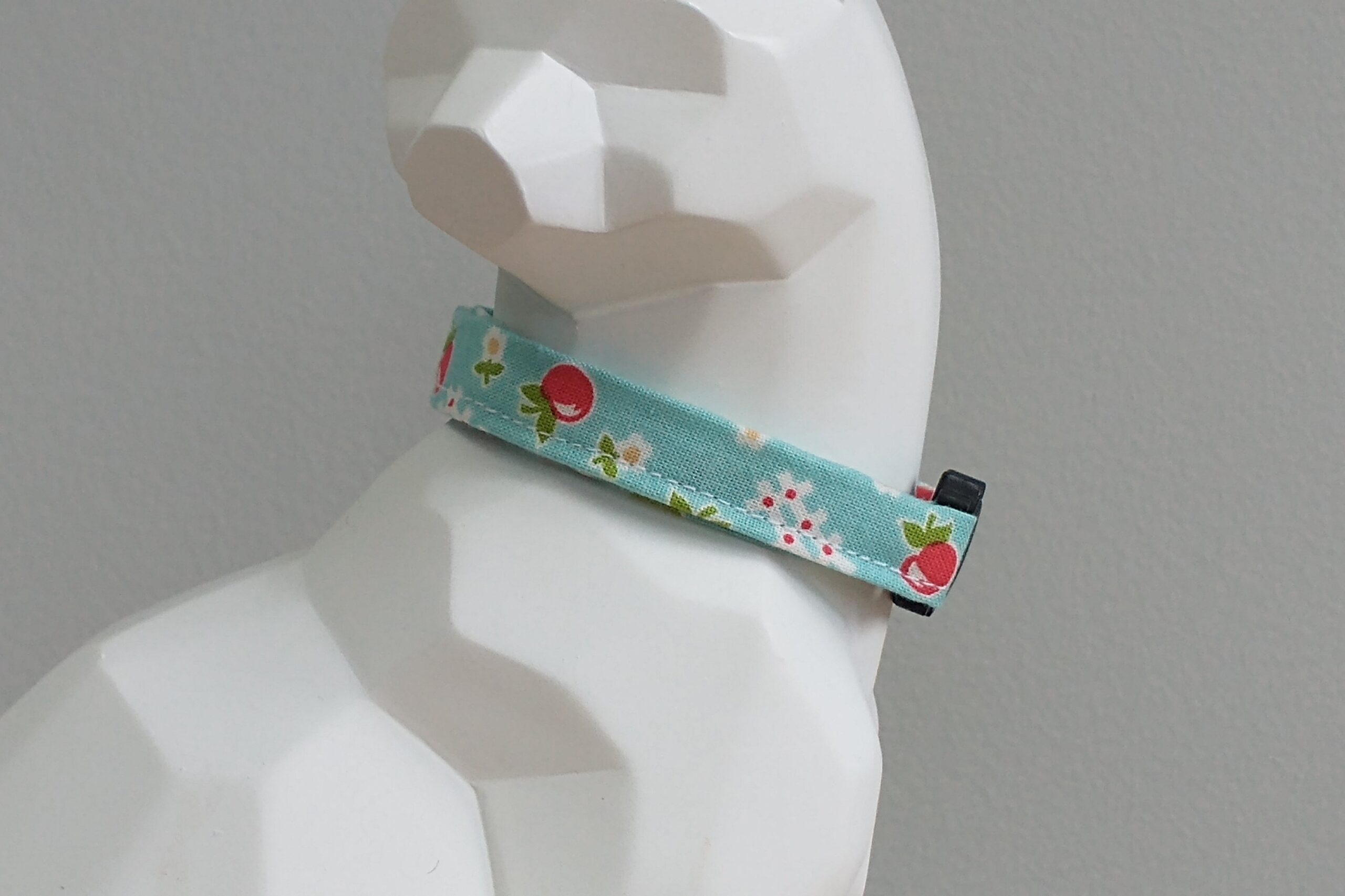 Cat Collar - Apple Picking