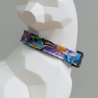 Cat Collar - Large Floral on Black with Glittery Gold