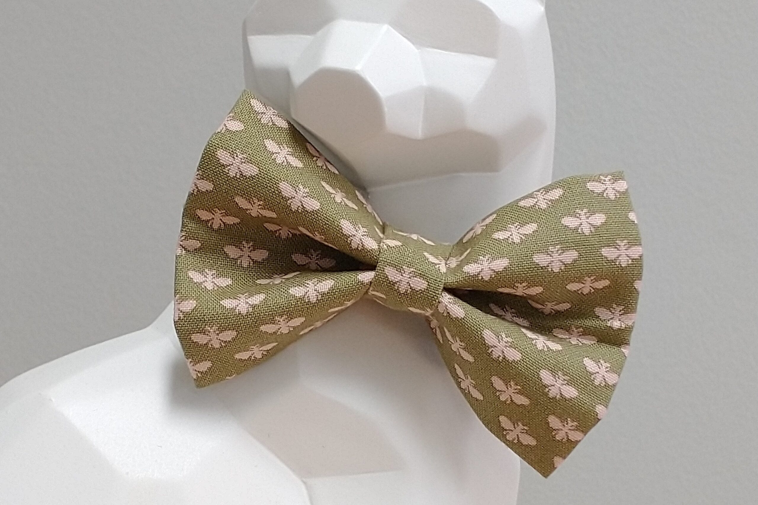 Cat Bow Tie and Collar - Beehave, Olive