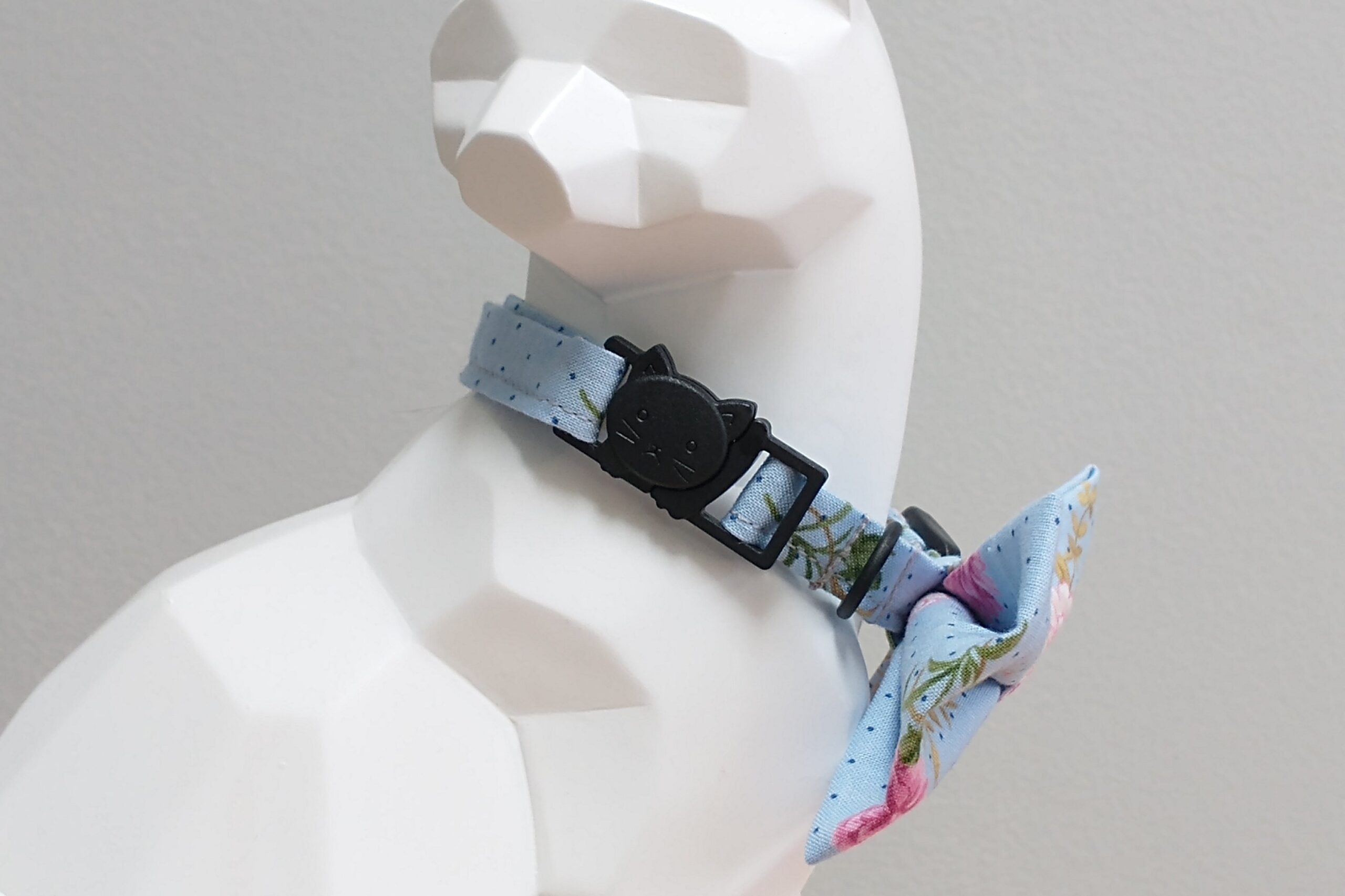 Cat Bow Tie and Collar - What in Carnation? - Image 2