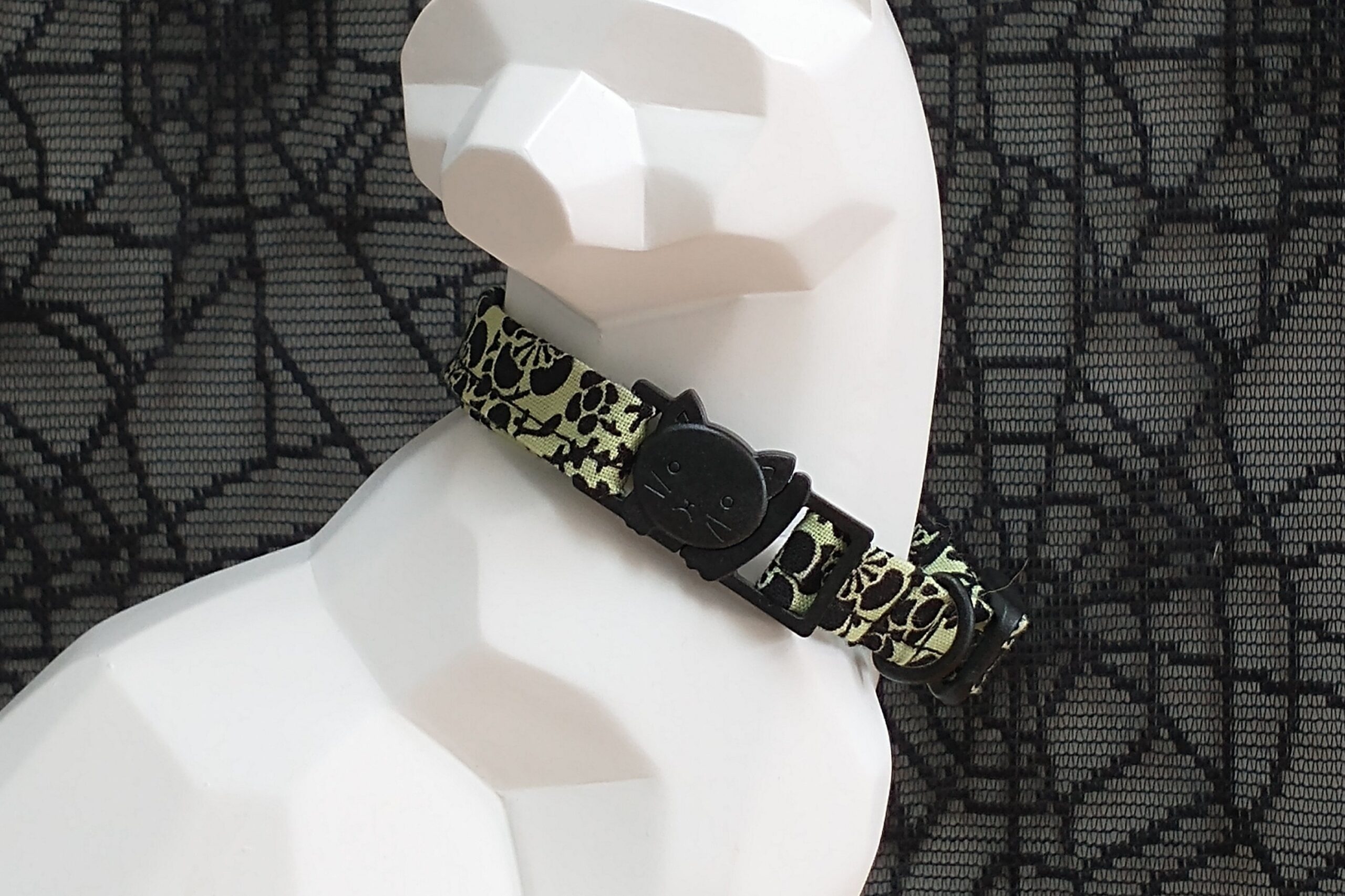 Halloween Cat Collar - Bride of Frankenstein Floral - Image 2