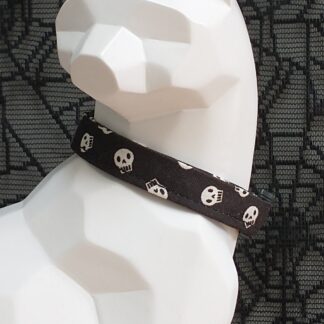 Halloween Cat Collar - Skulls on Black