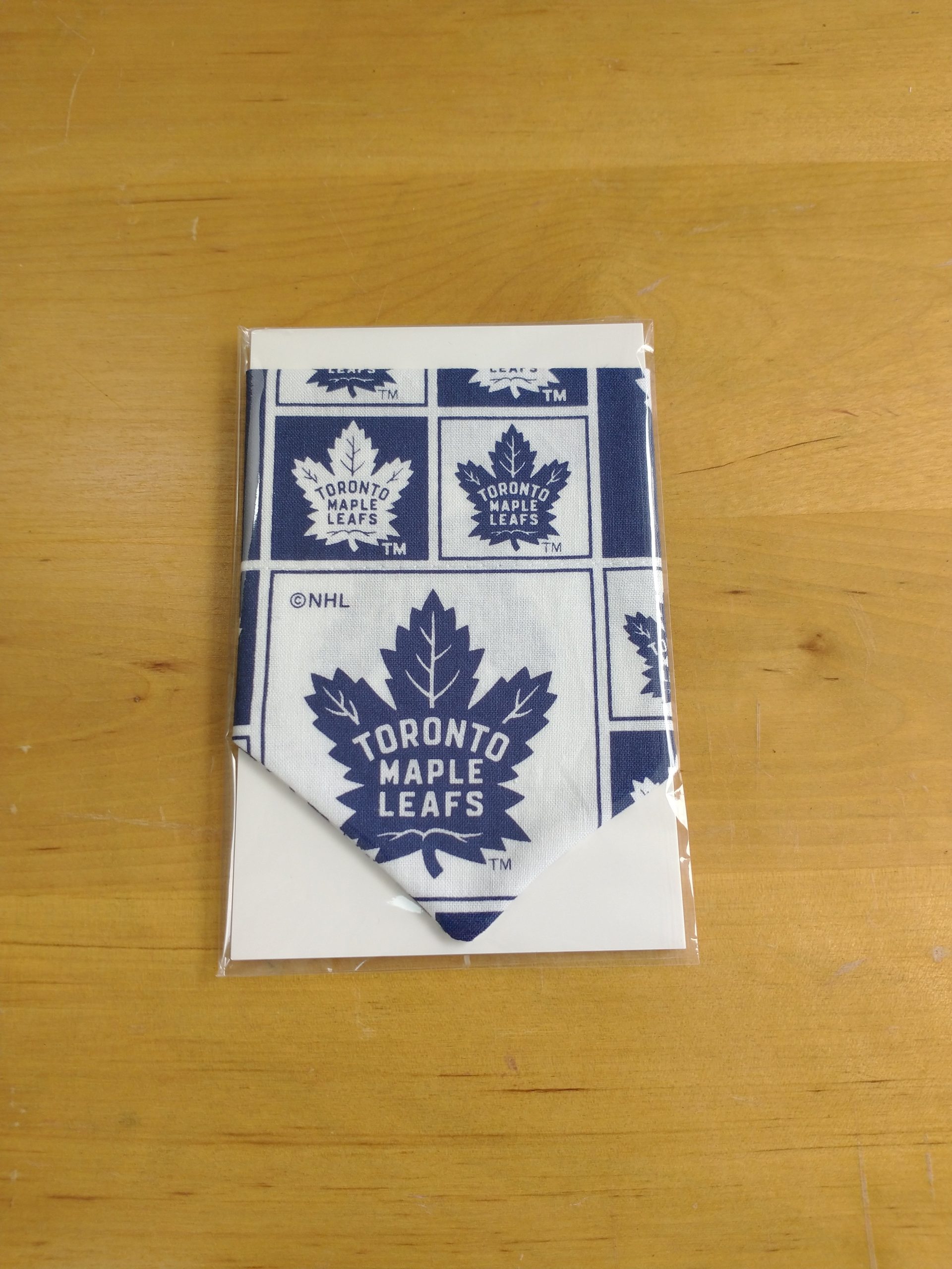 Cat Bandana - NHL Toronto Maple Leafs - Image 3