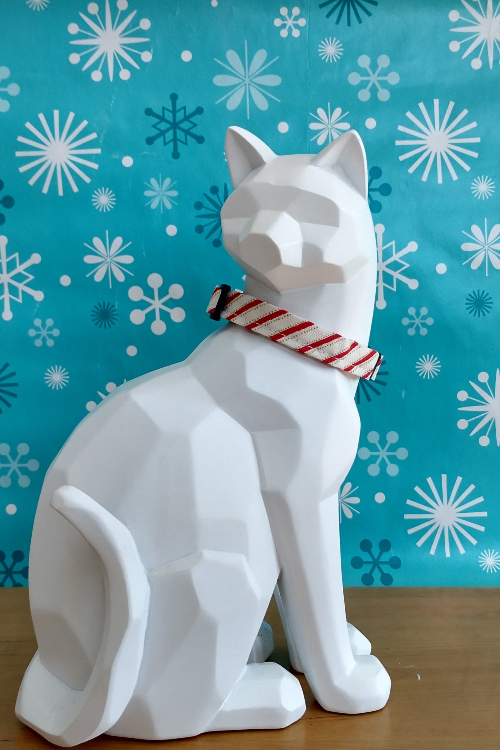 Christmas Kitten Collar - Classic Candy Cane - Image 3