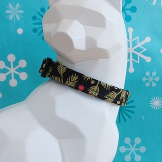 Christmas Kitten Collar - Holly With Red and Gold Dots on Black