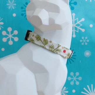 Christmas Kitten Collar - Holly With Red and Gold Dots on White