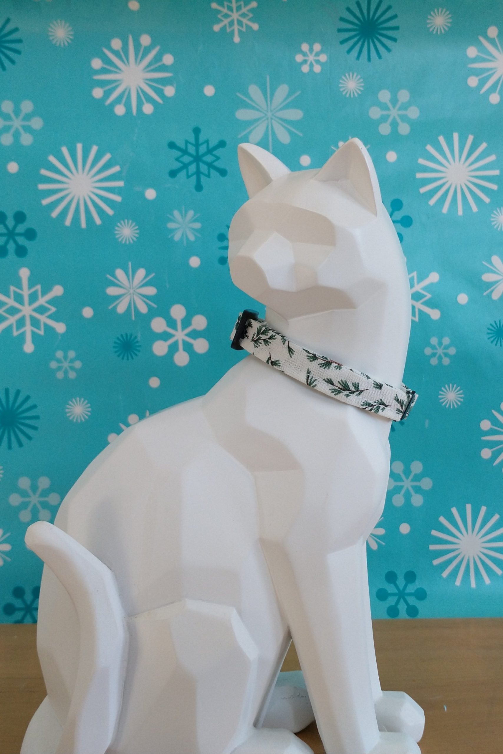 Christmas Kitten Collar - Pine Branches on White - Image 3