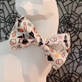 Halloween Cat Bow Tie and Collar - Sweet Tooth, White